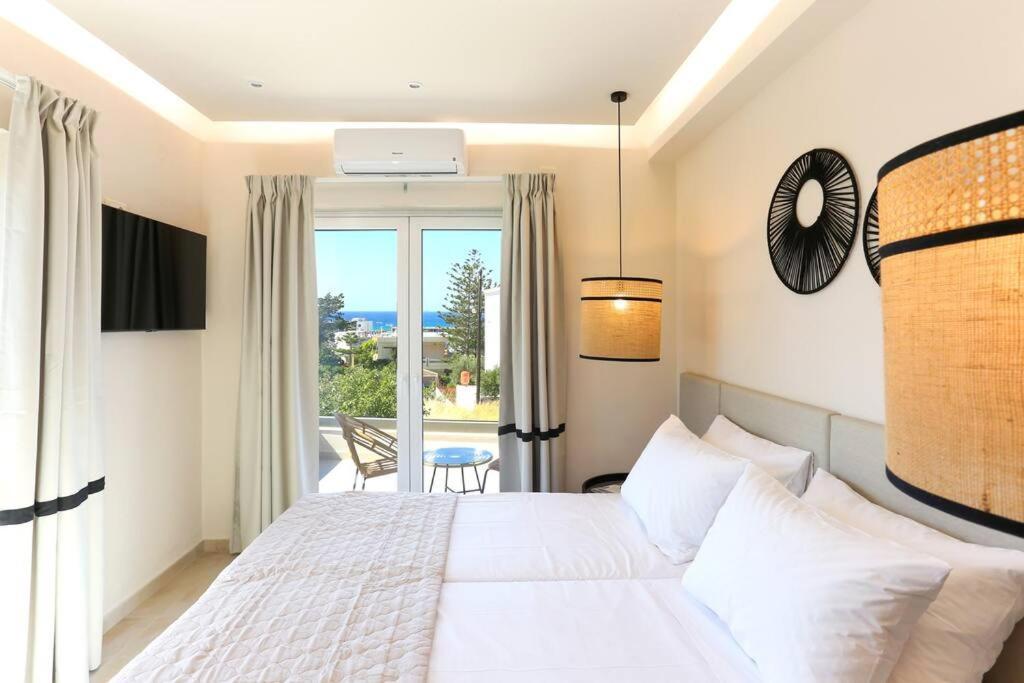 Villa Constantino With Heated Pool Kato Gouves Екстериор снимка